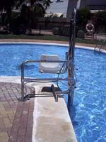 Subeescaleras de piscina Benidorm