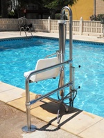 Subeescaleras de piscina Valencia