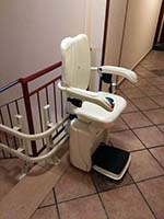 Silla V59 instalada en una comunidad de vecinos de Madrid