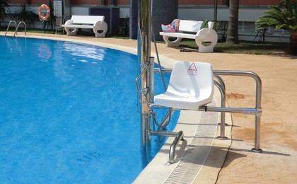 Sillas de piscina para discapacitados